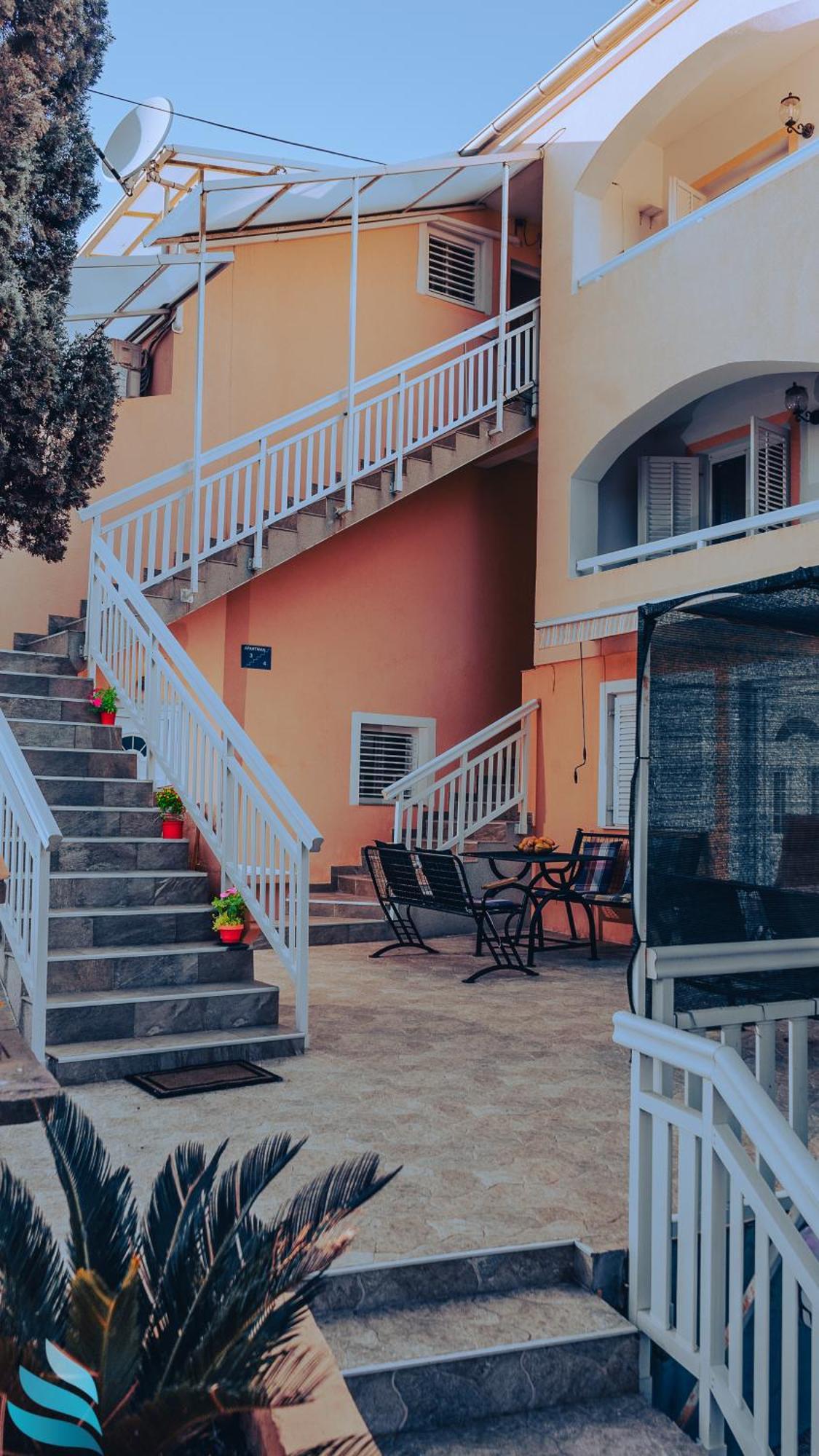 Two Rooms Hvar Spa & Apartments Vrboska Exterior foto
